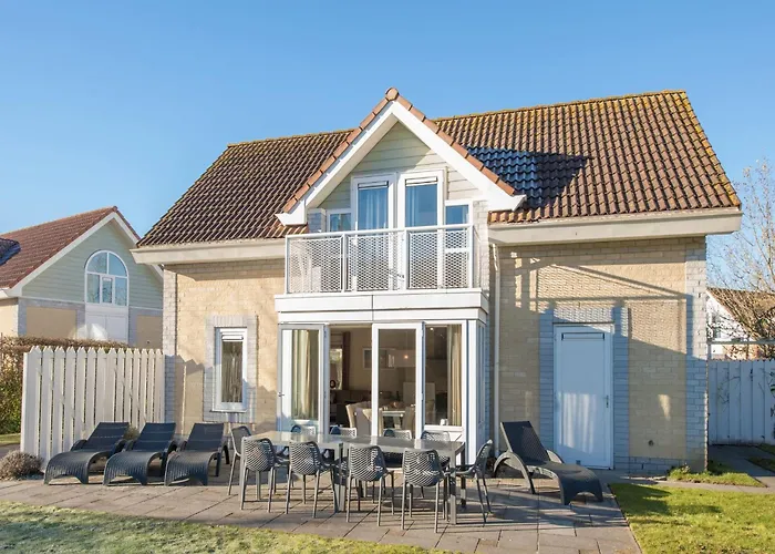 Detached Villa With Sauna, Just 1Km From The Beach